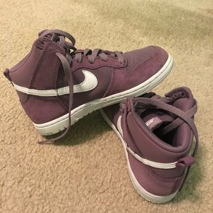 Nike dunk high basketball shoes